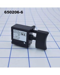 650206-6 Makita Switch, Jr3000V