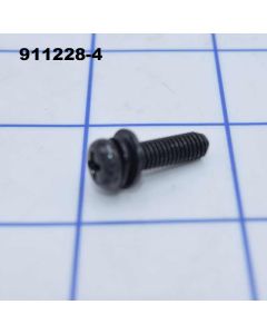 911228-4 Makita P.H. Screw M5X18, 5377Mg